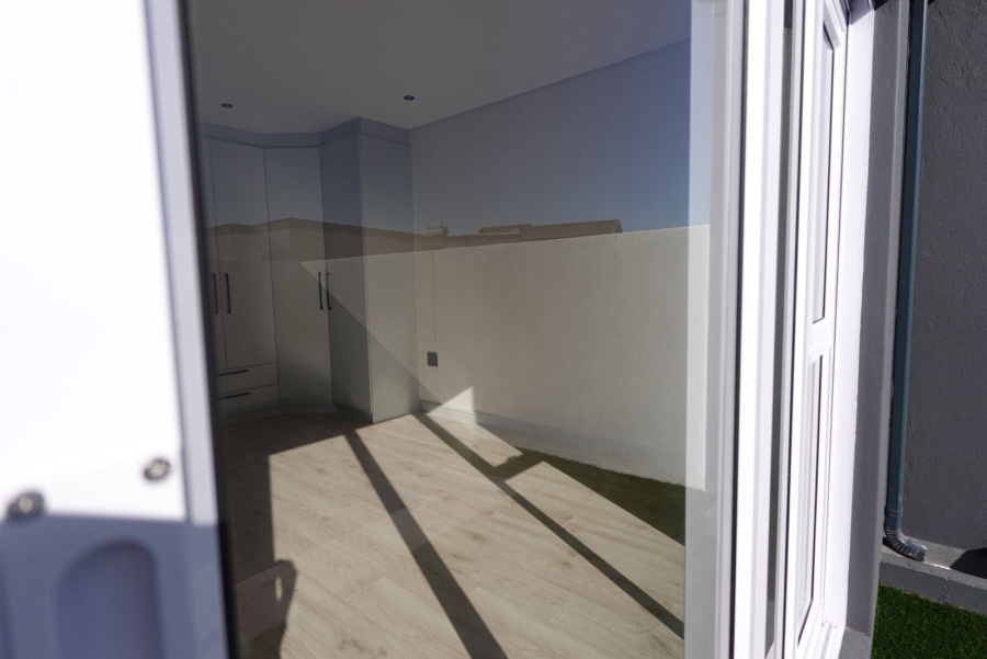 3 Bedroom Property for Sale in Sandown Western Cape